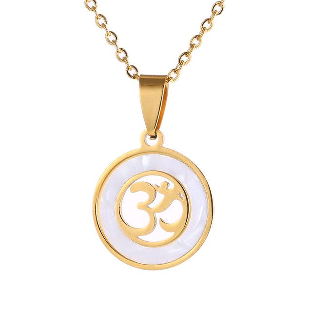 OM Pendant Necklace Gold/Silver